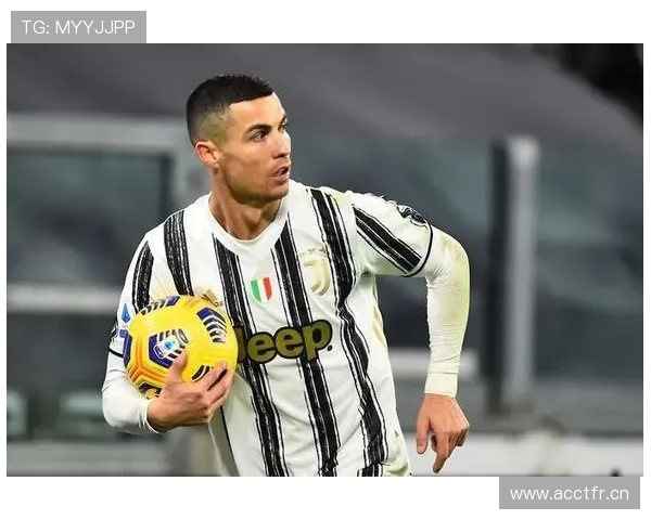 尤文图斯重建进展显现,当前阶段表现波动明显,球队未来竞争力仍具不确定性 尤文图斯重建进展显现,当前阶段表现波动明显,球队未来竞争力仍具不确定性