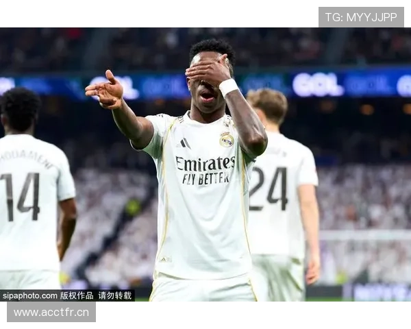 皇马中锋短缺问题持续加剧,球队整体进攻效率面临考验