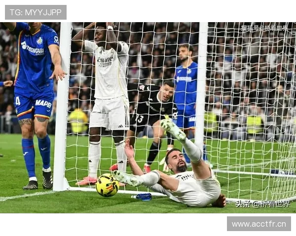 多特防线持续不稳：稳定性问题对球队争冠走势形成制约