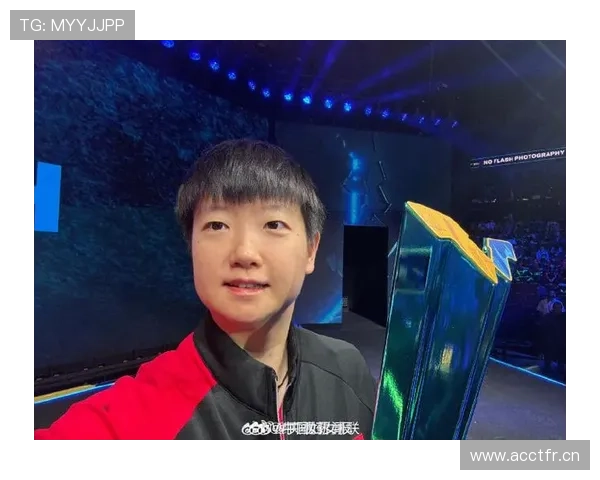 孙颖莎比赛结束直接去豪车里打游戏，真是拿冠军当日常啊