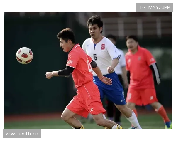 邢傲伟比赛间隙居然能带直播间砍价，这生活差距我服了