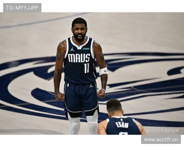 欧文靠挡拆为东契奇制造空位，较上季得分更稳